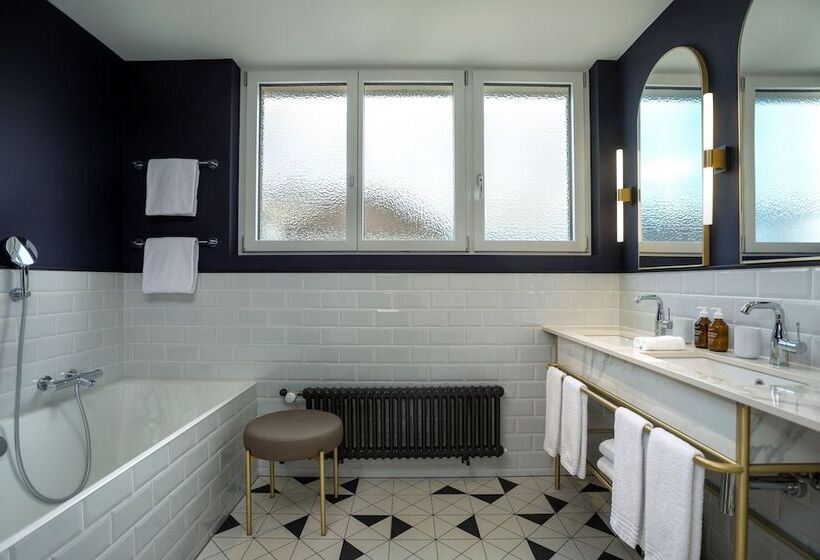 Neues Schloss Privat Hotel Zurich, Autograph Collection