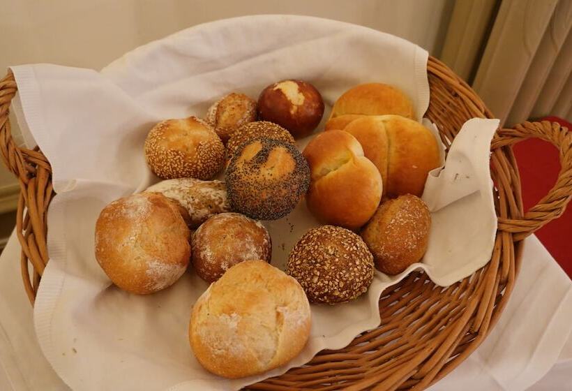 בית מלון כפרי Schweizerhof