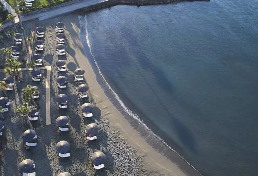 Amathus Beach Hotel Limassol