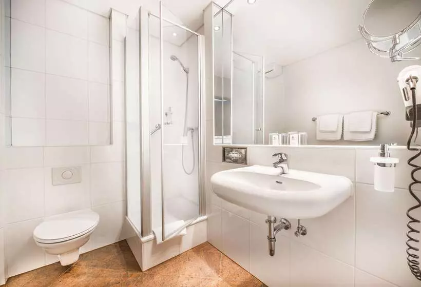 Best Western Raphael Hotel Altona