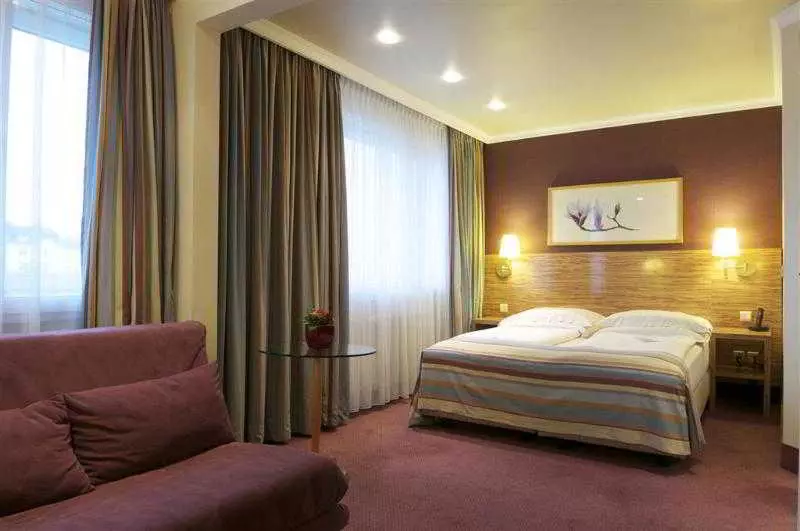 Best Western Raphael Hotel Altona
