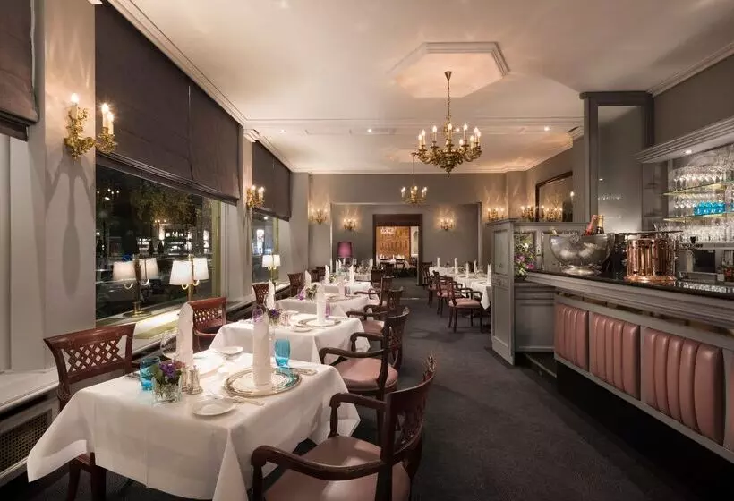 هتل Bristol Berlin