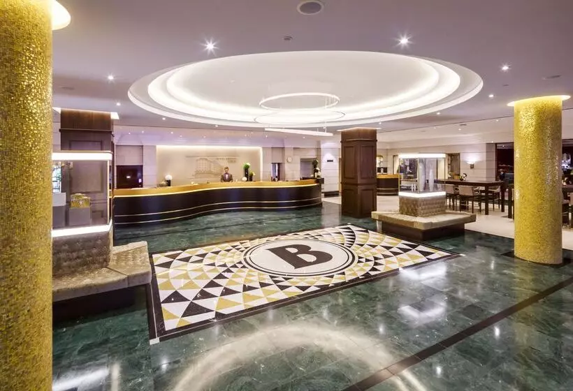 هتل Bristol Berlin