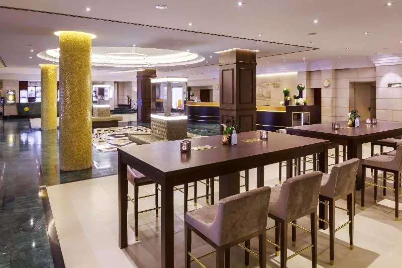 هتل Bristol Berlin