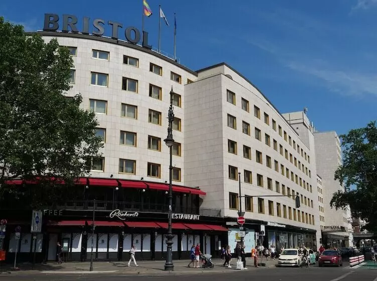 هتل Bristol Berlin