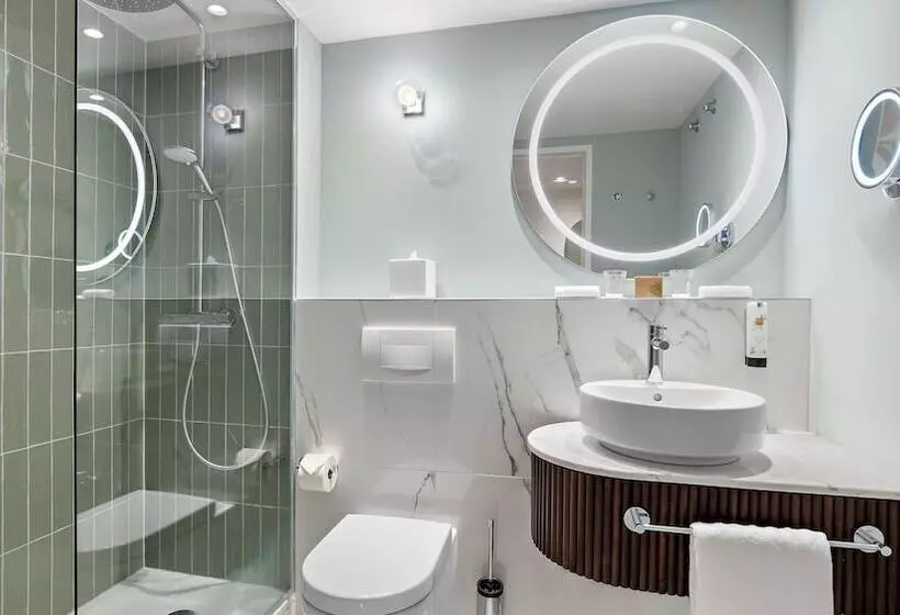 هتل Bristol Berlin