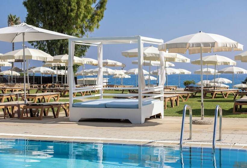 בית מלון כפרי Capo Bay