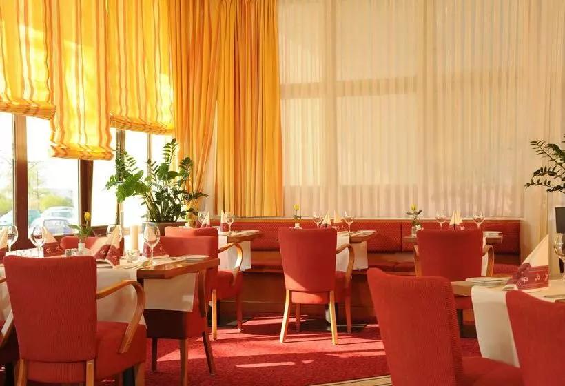 هتل Plaza Inn Berlin Charlottenburg