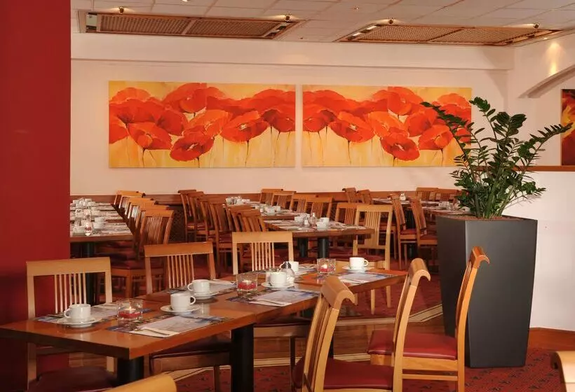 هتل Plaza Inn Berlin Charlottenburg