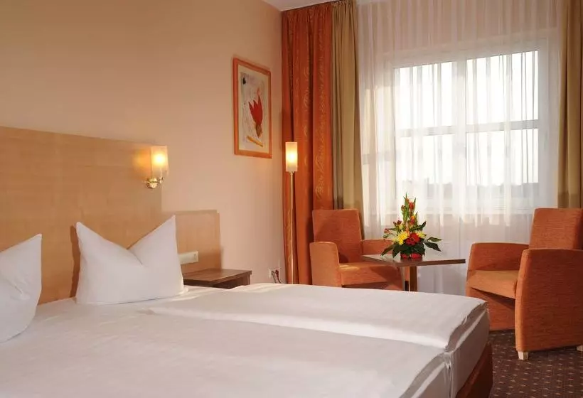 هتل Plaza Inn Berlin Charlottenburg