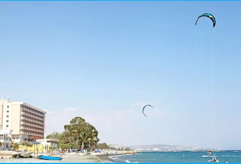 هتل Poseidonia Beach