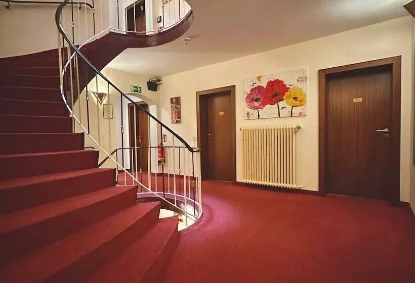 בית מלון כפרי Imperial