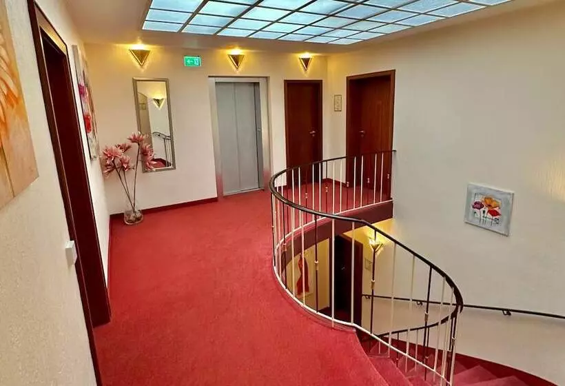 בית מלון כפרי Imperial