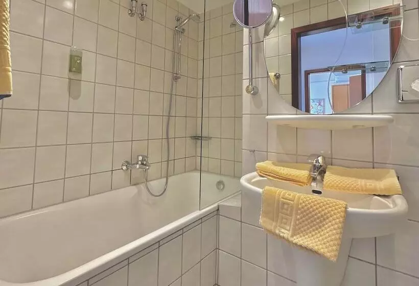 בית מלון כפרי Imperial