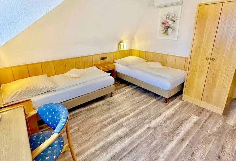 בית מלון כפרי Imperial