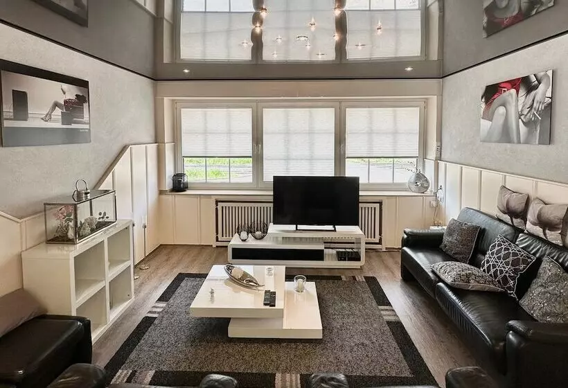 בית מלון כפרי Imperial