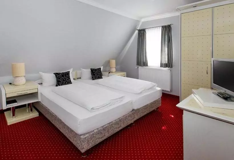 Отель Kaiserworth Goslar