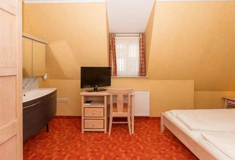 Отель Kaiserworth Goslar