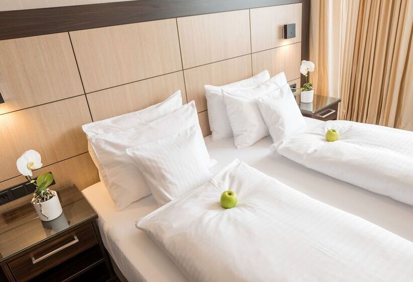 Leoso Hotel Leverkusen