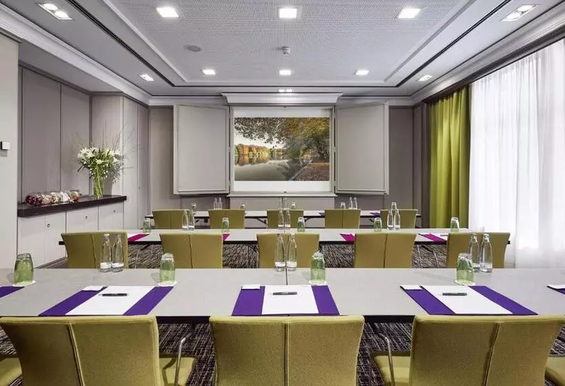 Lindner Hotel Cologne City Plaza, Part Of Jdv By Hyatt