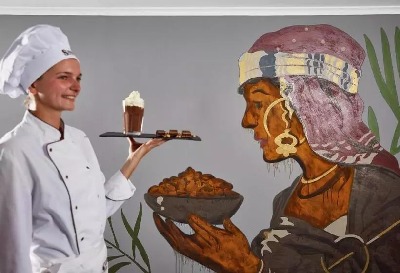 Lindner Hotel Cologne City Plaza, Part Of Jdv By Hyatt