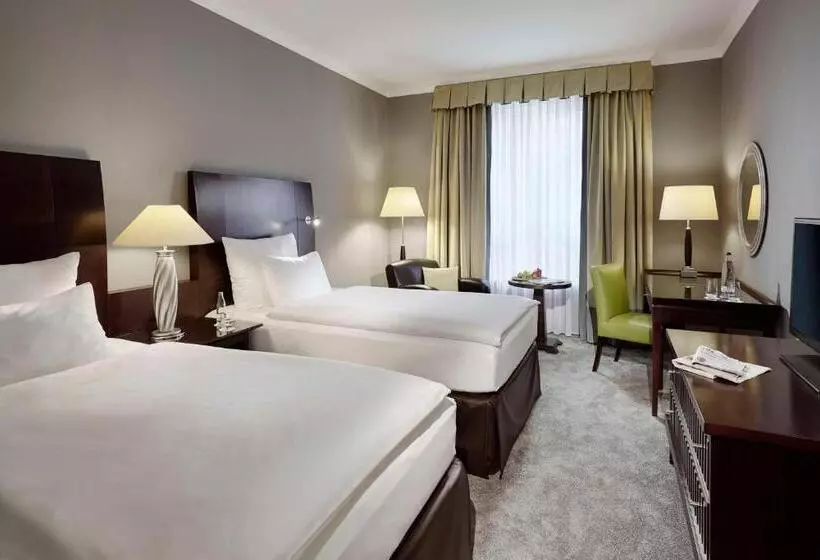 Lindner Hotel Cologne City Plaza, Part Of Jdv By Hyatt