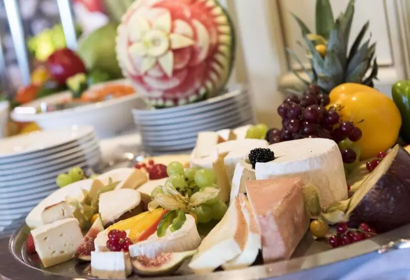 هتل Plaza Premium Timmendorfer Strand