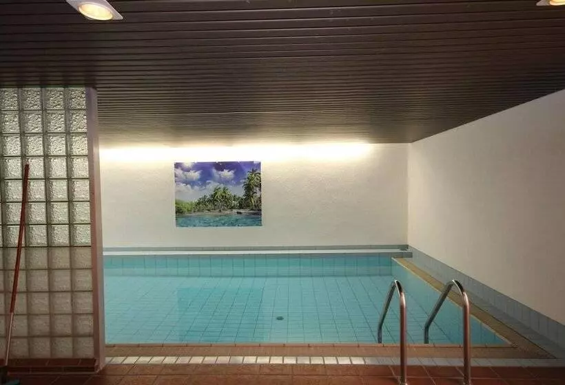 בית מלון כפרי Restaurant Zum Jägerheim