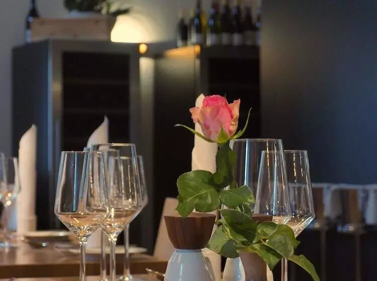 酒店 Schloss Spangenberg