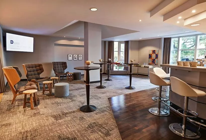 هتل Steigenberger Conti Hansa