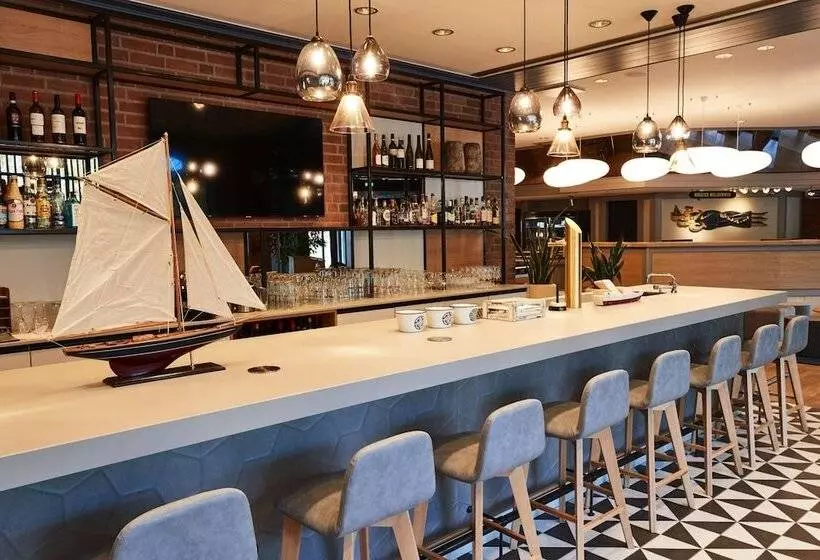 هتل Steigenberger Conti Hansa