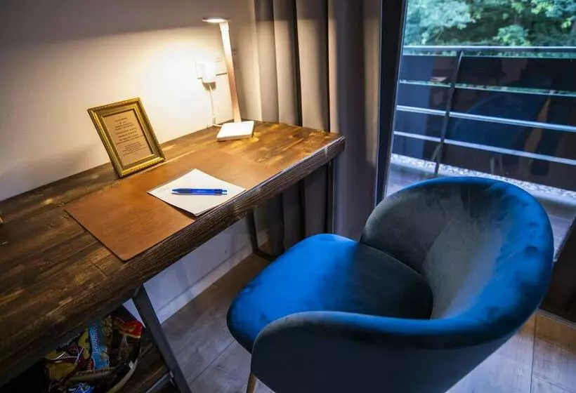 Отель Wiesengrund Business & Boutique