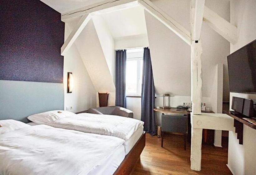 בית מלון כפרי Zur Wartburg