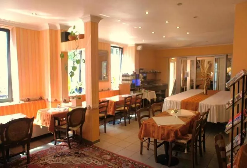 בית מלון כפרי City  Mannheim