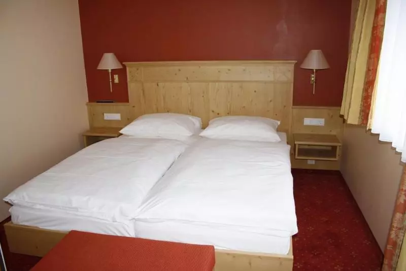 Akzent Hotel Berg S Alte Bauernschänke Wellness Und Wein