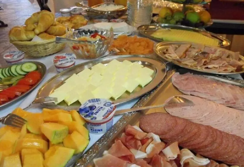 هتل Alte Thorschenke