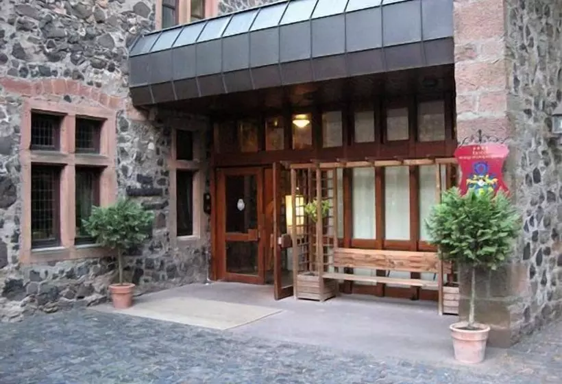 Burghotel Staufenberg