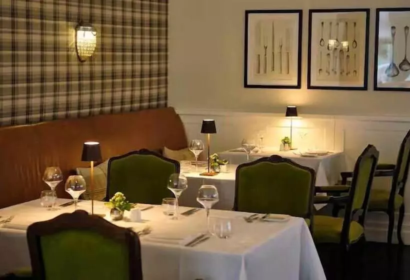 Hotelli Hilton Frankfurt Gravenbruch