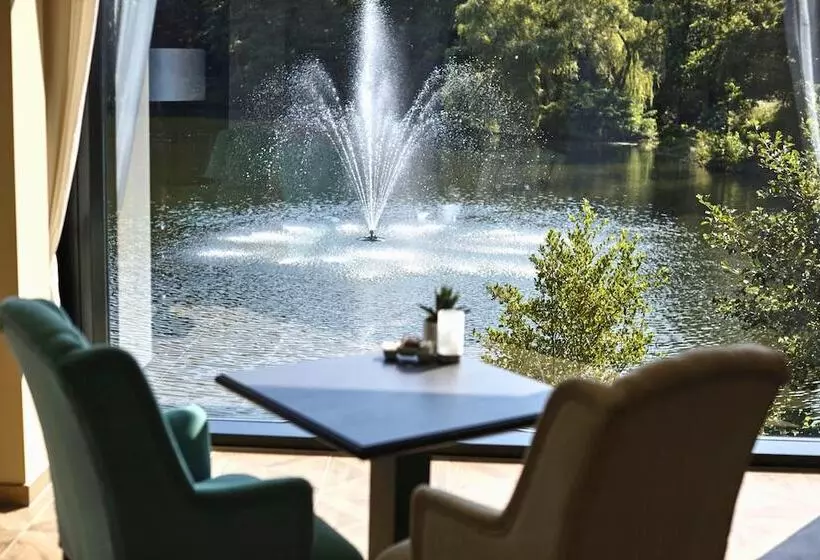 Hotelli Hilton Frankfurt Gravenbruch