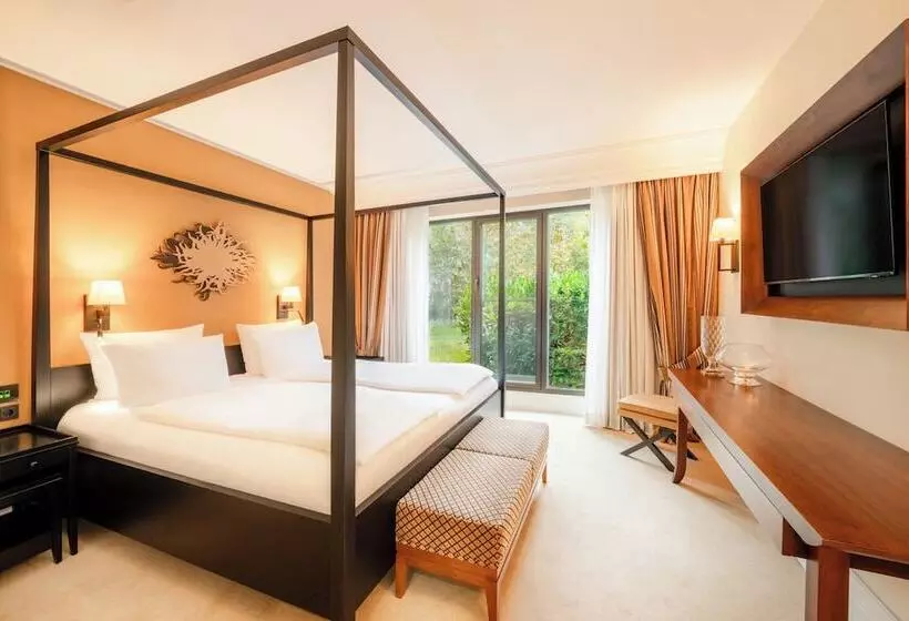Hotelli Hilton Frankfurt Gravenbruch
