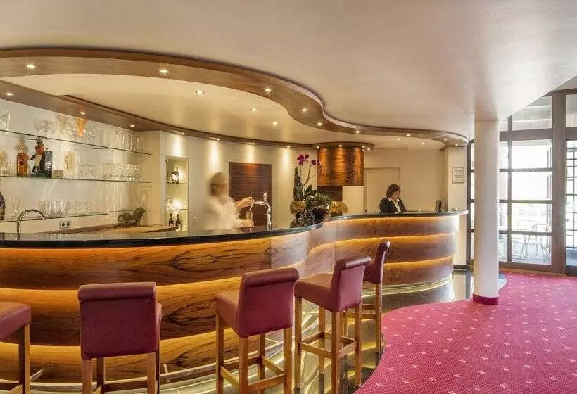 Invite Hotel Löwen Freiburg