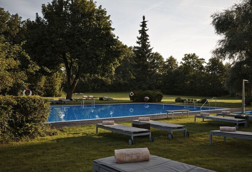 فندق Hilton Frankfurt Gravenbruch