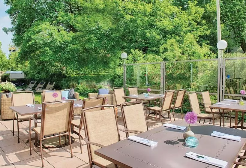 Leonardo Hotel Karlsruhe