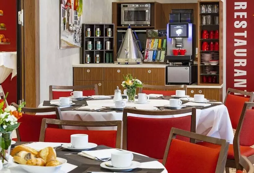 Отель Lowengarten