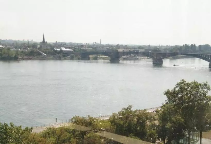 فندق Mainzer Hof