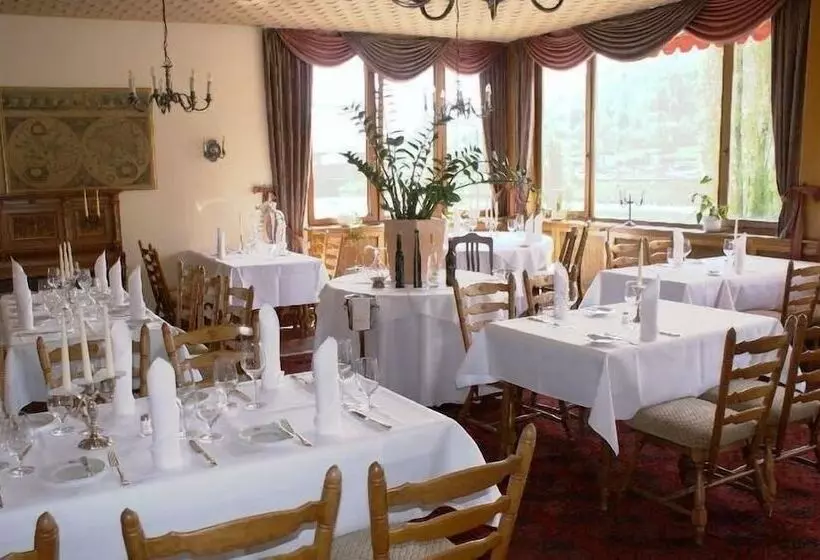 בית מלון כפרי Nicolay Zur Post