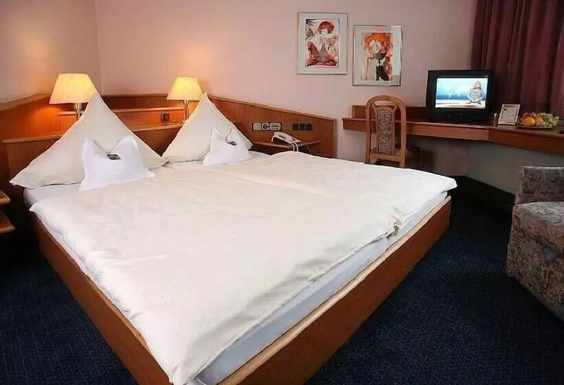 בית מלון כפרי Nicolay Zur Post