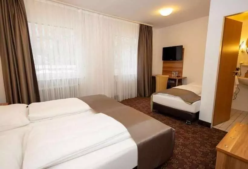 בית מלון כפרי Schlangenbader Hof