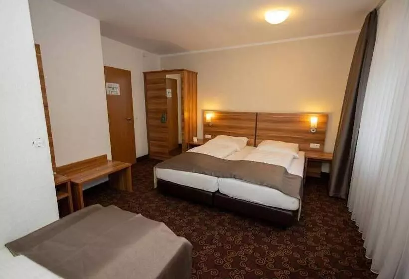 בית מלון כפרי Schlangenbader Hof