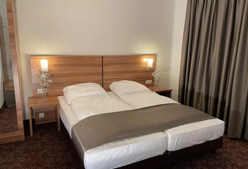 בית מלון כפרי Schlangenbader Hof